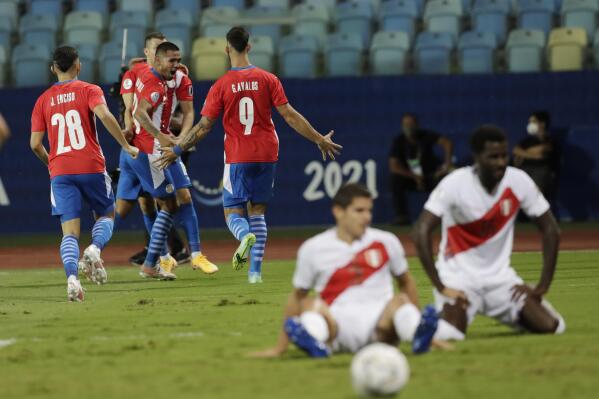Peru beats Paraguay on penalties to reach Copa America semis AP News